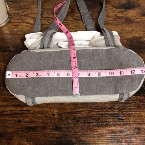 Philadelphia Flyers Hoodie Purse LIKE NEW - Picture 14 of 14